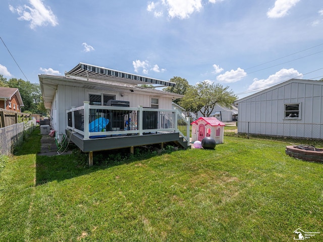1405 Arbor Ave, Monroe, MI 48162 - back of property with a deck