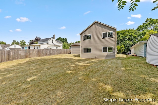 1026 Coldbrook St NE, Grand Rapids, MI 49503 - back of property