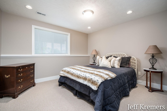 5692 Nile Dr SW, Wyoming, MI 49418 - bedroom with carpet and recessed lighting