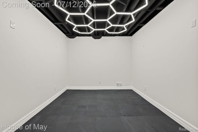 4743 S Ridge Dr, West Bloomfield, MI 48323 - empty room featuring baseboards