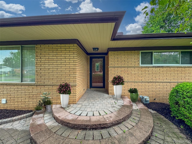 2558 Avonhurst Dr, Troy, MI 48084 - photo 3