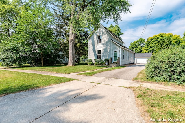 152 S Pleasant Ave SE, Lowell, MI 49331 - photo 1