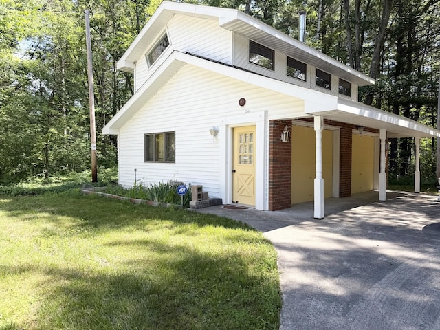 20600 Rhodes Rd, Interlochen, MI 49643