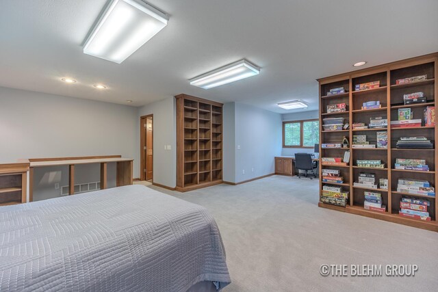 6340 Cannon Highlands Dr NE, Belmont, MI 49306 - bedroom with carpet, a desk, and recessed lighting