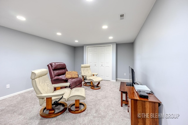 6340 Cannon Highlands Dr NE, Belmont, MI 49306 - sitting room with carpet floors and recessed lighting