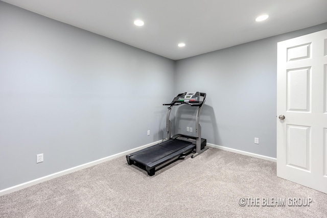 6340 Cannon Highlands Dr NE, Belmont, MI 49306 - workout room featuring carpet and recessed lighting