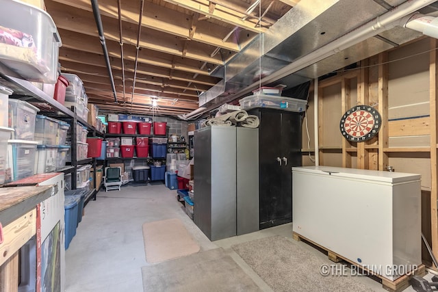 6340 Cannon Highlands Dr NE, Belmont, MI 49306 - unfinished below grade area featuring fridge