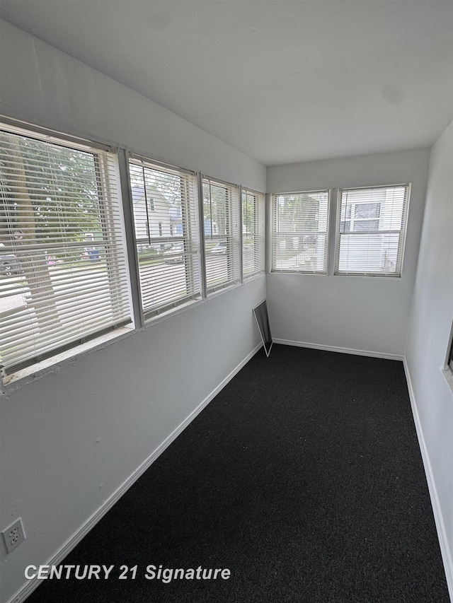 2415 Garfield Ave, Bay City, MI 48708 - photo 2