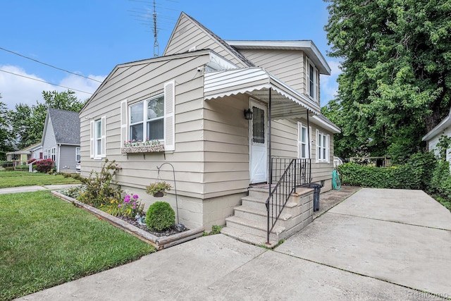 1193 Carman St, Burton, MI 48529 - photo 1