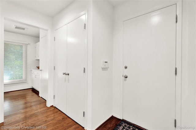 4768 Wendrick Dr, West Bloomfield, MI 48323 - entrance foyer with wood finished floors