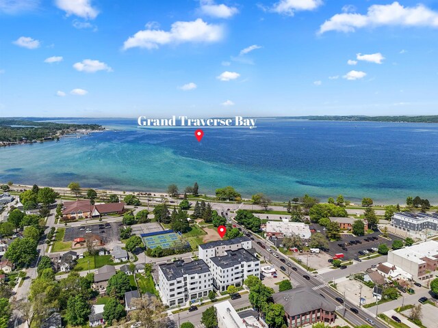 705 Cypress St, Traverse City, MI 49684 - photo 23