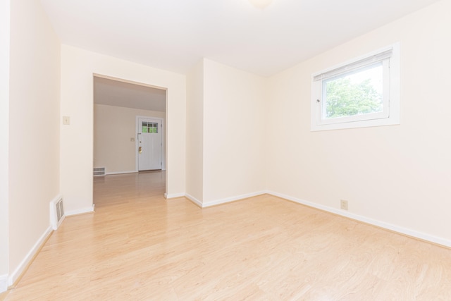 501 W Mosley St, Ann Arbor, MI 48103 - unfurnished room featuring light wood-type flooring