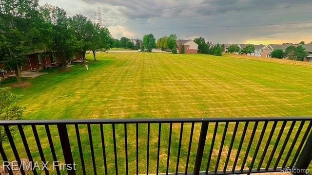 45903 Dutton Dr, Shelby Twp, MI 48044 - view of grassy yard