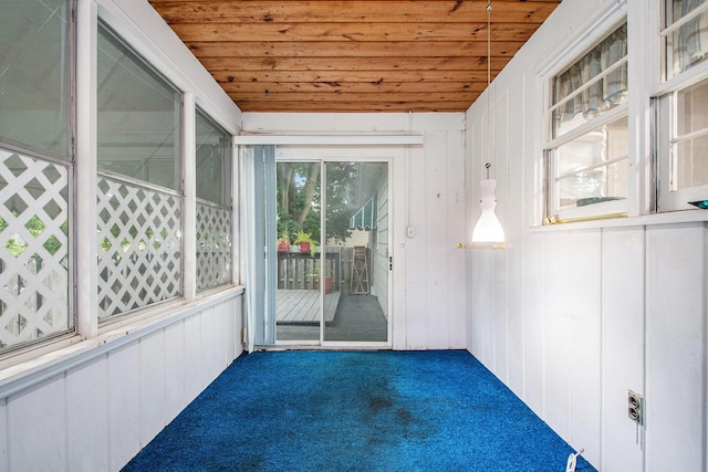 2736 Cascade Rd SE, Grand Rapids, MI 49506 - view of unfurnished sunroom