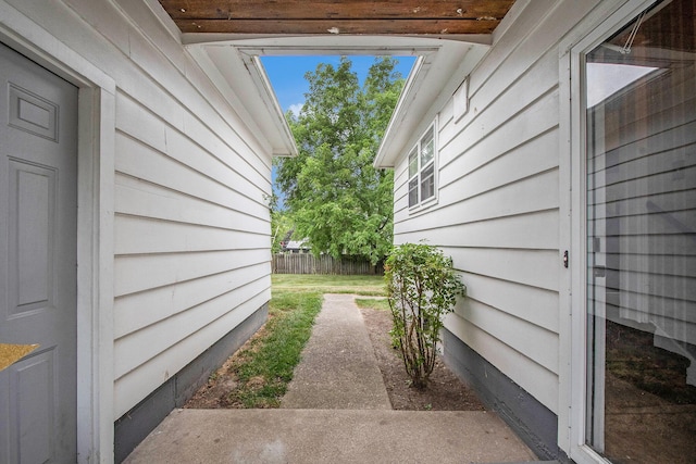 2736 Cascade Rd SE, Grand Rapids, MI 49506 - view of property exterior