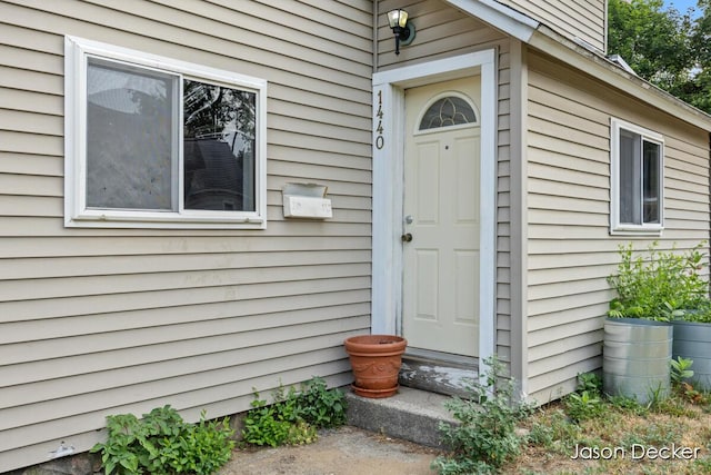 1440 College Ave NE, Grand Rapids, MI 49505 - view of exterior entry