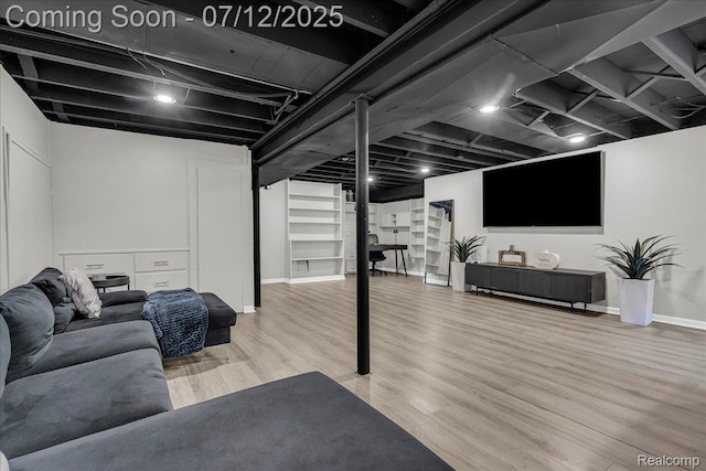 19425 Butternut Ln, Southfield, MI 48076 - finished below grade area featuring light wood-type flooring and baseboards