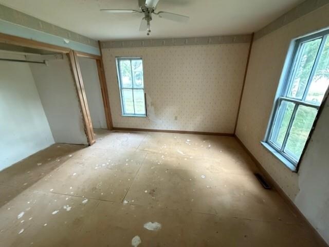 8172 S Bloomer St, Carson City, MI 48811 - photo 9