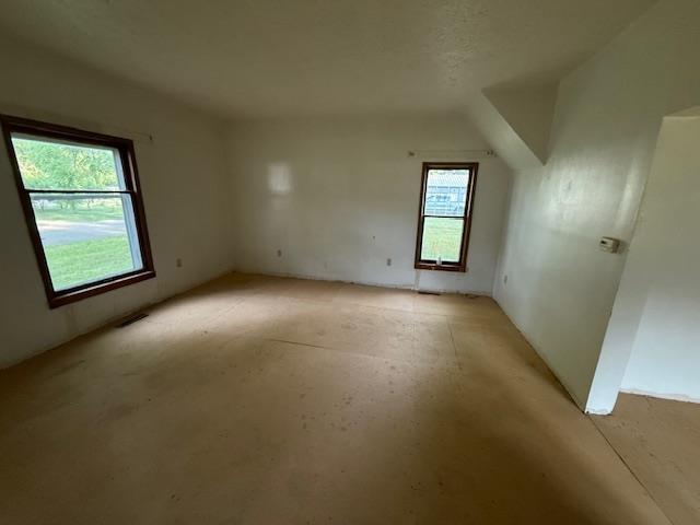 8172 S Bloomer St, Carson City, MI 48811 - photo 4