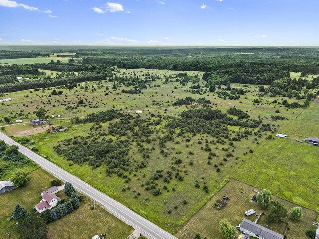 2402 E Sparling Rd, Kingsley, MI 49649