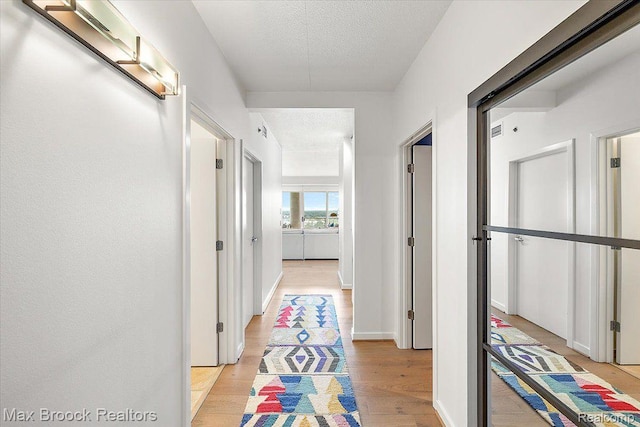 432 S Washington Ave Unit 1404, Royal Oak, MI 48067 - photo 2