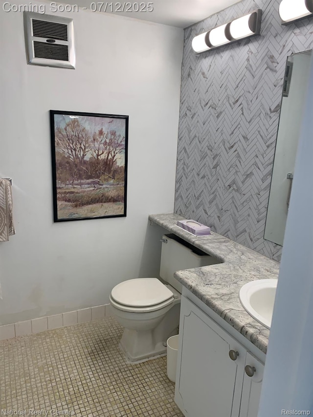 2245 S Walton Blvd Unit 58, Rochester Hills, MI 48309 - bathroom with vanity and tile patterned flooring