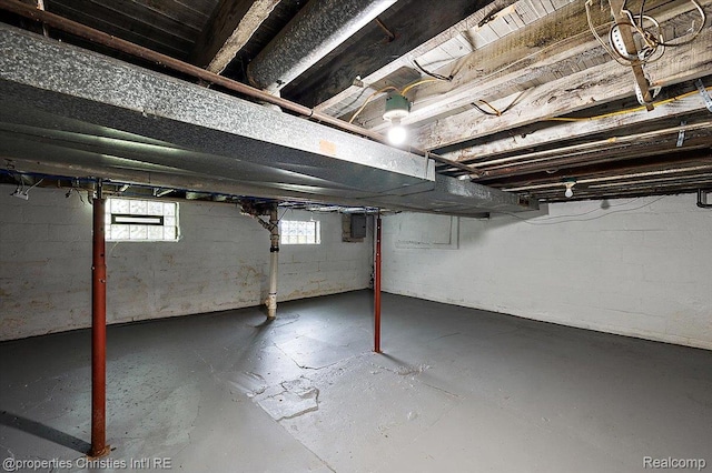 80 Michigan Ave, Pontiac, MI 48342 - photo 30