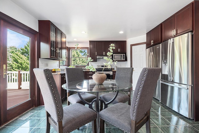 8411 Reese Ln, Ann Arbor, MI 48103 - dining room with recessed lighting
