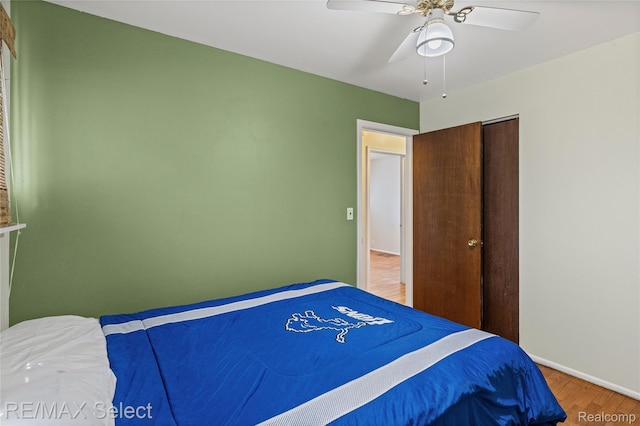 4391 Ashlawn Dr, Flint, MI 48507 - bedroom featuring wood finished floors and ceiling fan