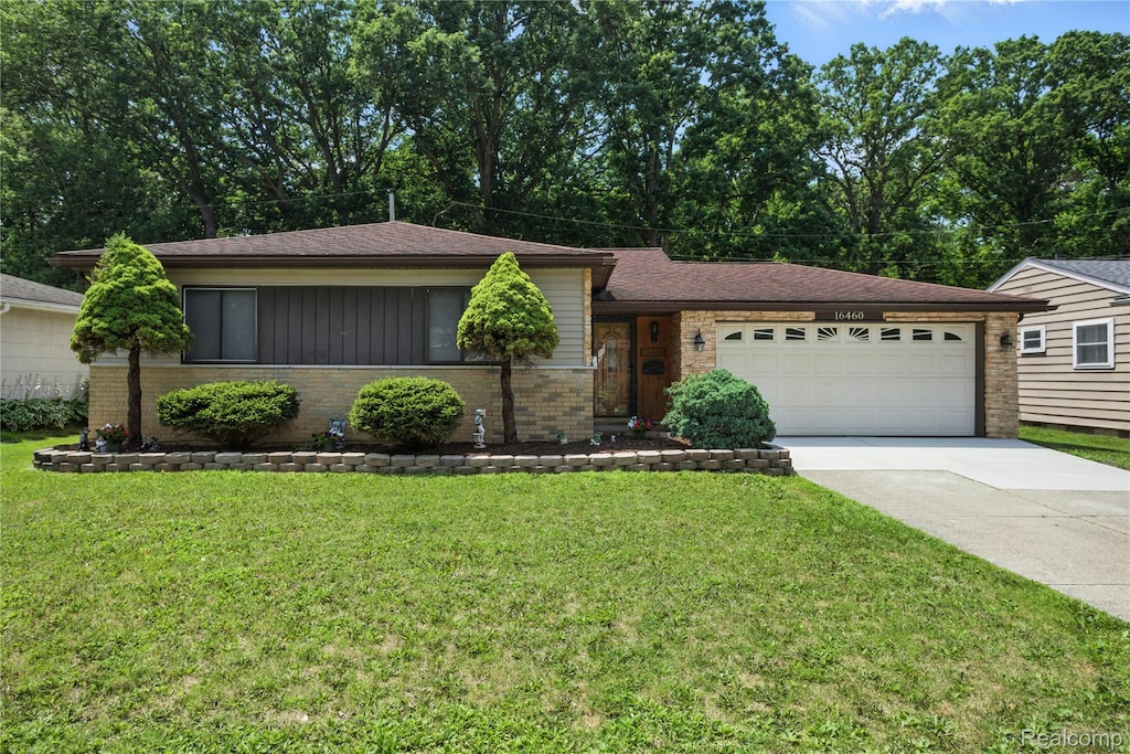 16460 Taft St, Rockwood, MI 48174 - photo 1