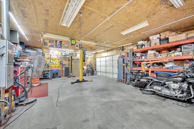 6516 Weyer Rd, Imlay City, MI 48444 - garage featuring a workshop area