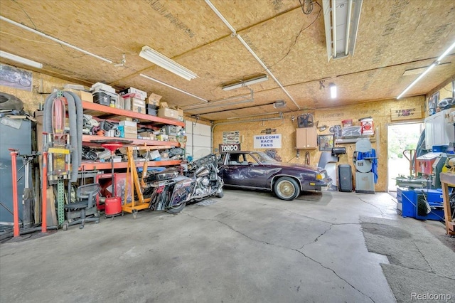 6516 Weyer Rd, Imlay City, MI 48444 - garage with a workshop area