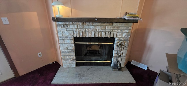 19270 W Brant Rd, Brant, MI 48614 - detailed view of a glass covered fireplace and carpet