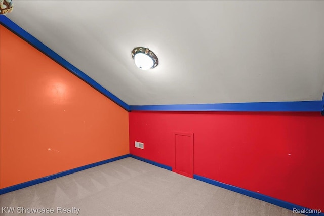 5152 Shenandoah Ct, West Bloomfield, MI 48323 - additional living space featuring carpet flooring and vaulted ceiling