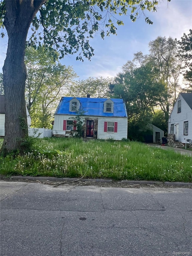 2407 Kellar Ave, Flint, MI 48504 - photo 4