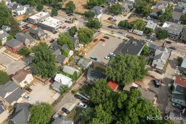 911 Baldwin St SE, Grand Rapids, MI 49506 - aerial view of property and surrounding area featuring nearby suburban area
