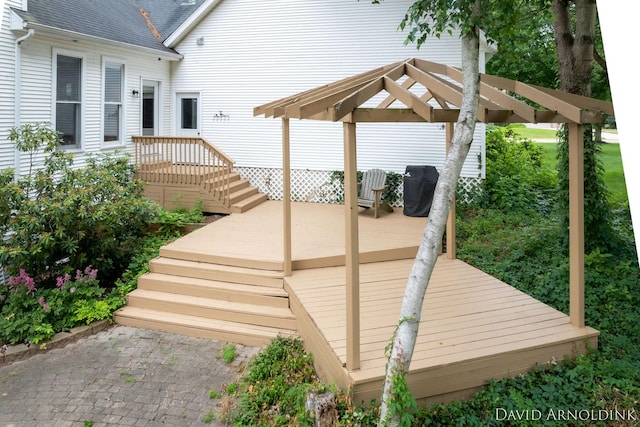 401 Erin Isle Ct, Holland, MI 49424 - view of wooden deck