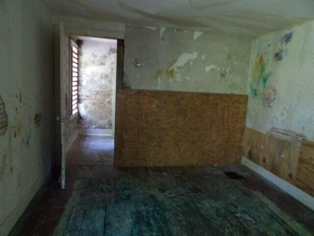 209 E High St, Union City, MI 49094 - view of spare room