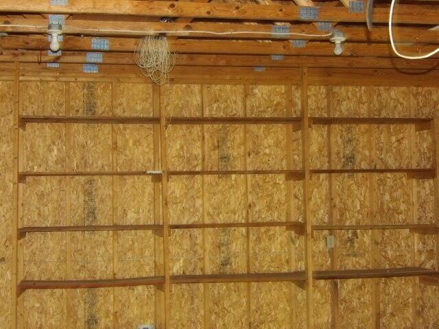 209 E High St, Union City, MI 49094 - detailed view