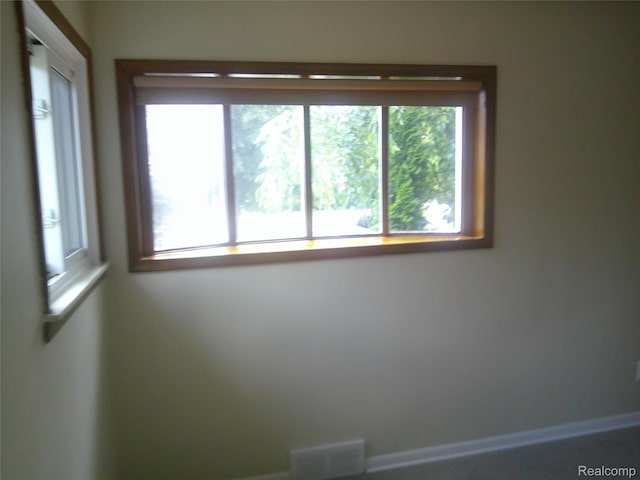 25506 San Rosa Dr, Saint Clair Shores, MI 48081 - photo 14