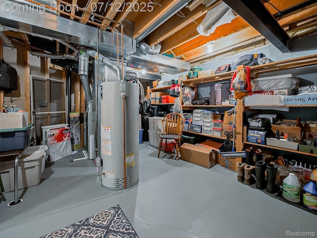 12495 Howland Park Dr, Plymouth, MI 48170 - unfinished below grade area with water heater