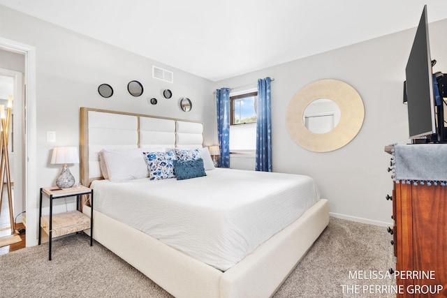 116 Loch Lomond Ave NE, Grand Rapids, MI 49546 - carpeted bedroom featuring baseboards