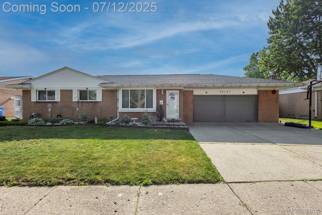 29167 Malvina Dr, Warren, MI 48088 - photo 1