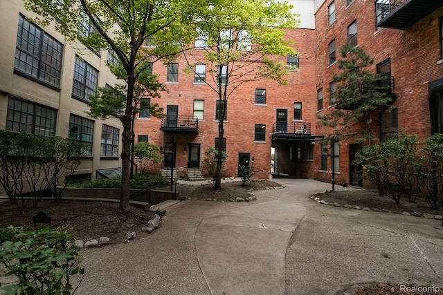 6533 E Jefferson Ave Unit 109J, Detroit, MI 48207 - photo 1
