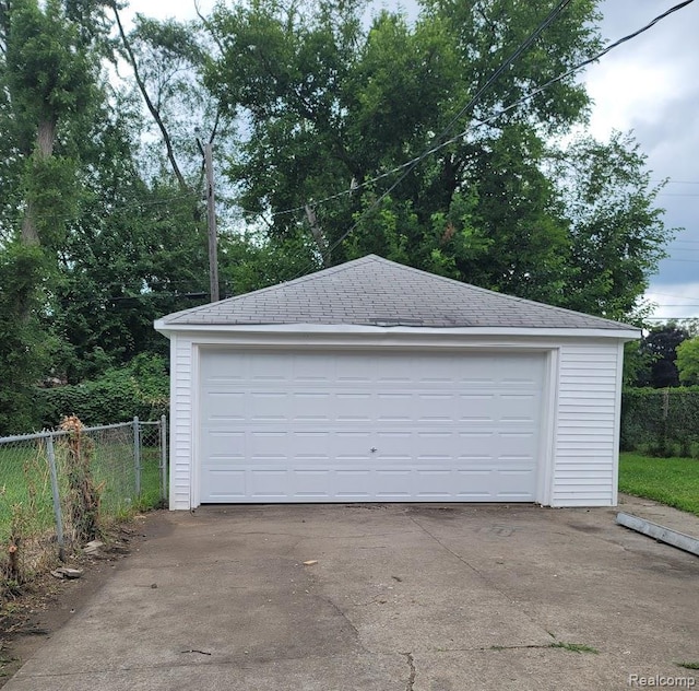 19167 Sorrento St, Detroit, MI 48235 - photo 4