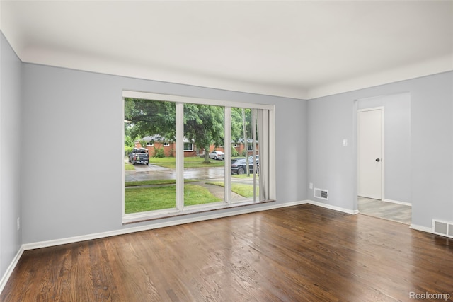 24270 Scotia Rd, Oak Park, MI 48237 - empty room with wood finished floors