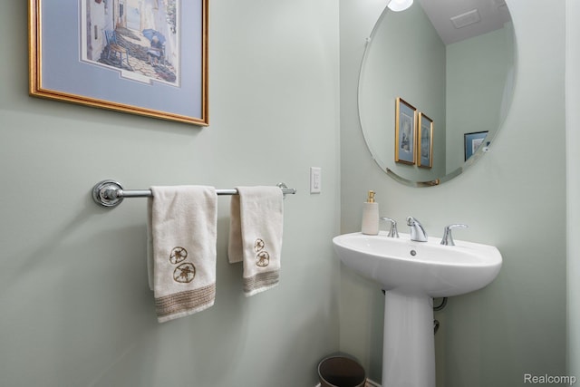 2548 Oxford Cir, Ann Arbor, MI 48103 - photo 23
