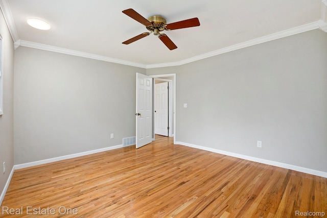 3408 Ardmore Dr, Troy, MI 48083 - empty room with crown molding, light wood-type flooring, and a ceiling fan