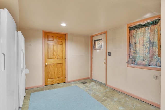 2050 S Wagner Rd, Ann Arbor, MI 48103 - foyer entrance featuring recessed lighting and baseboards