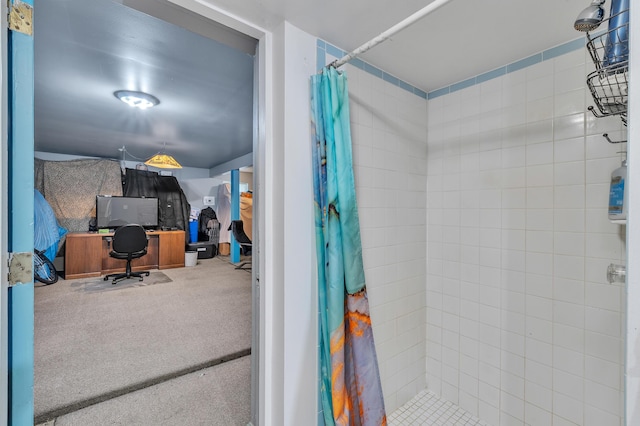 2050 S Wagner Rd, Ann Arbor, MI 48103 - bathroom featuring a stall shower